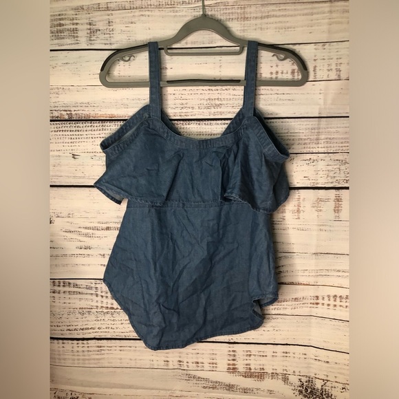 VENUS Blue Sleeveless Blouse with Ruffled Neckline - Picture 7 of 12